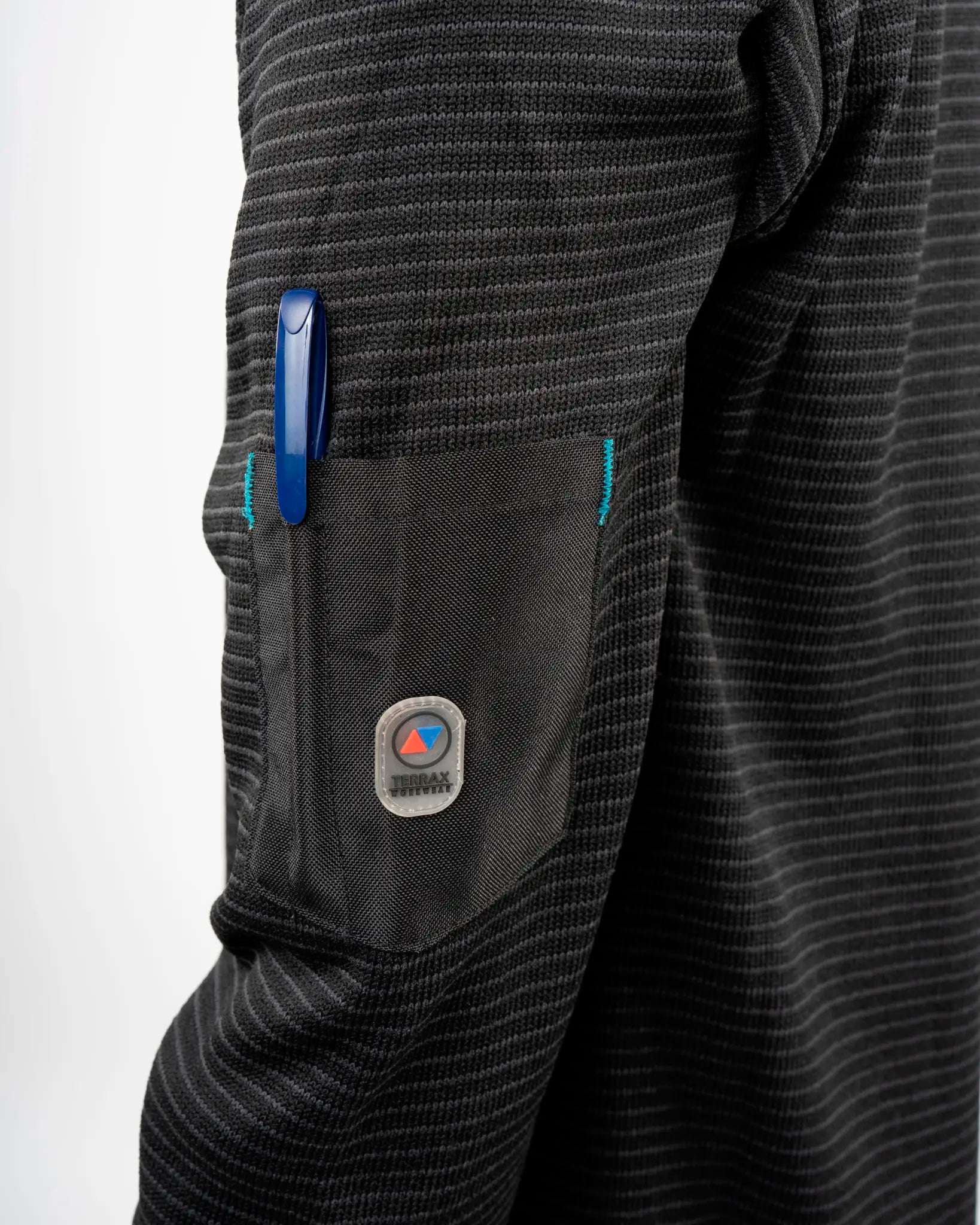 a50b6d69f1e93f6dd662e9e1bc17ea22