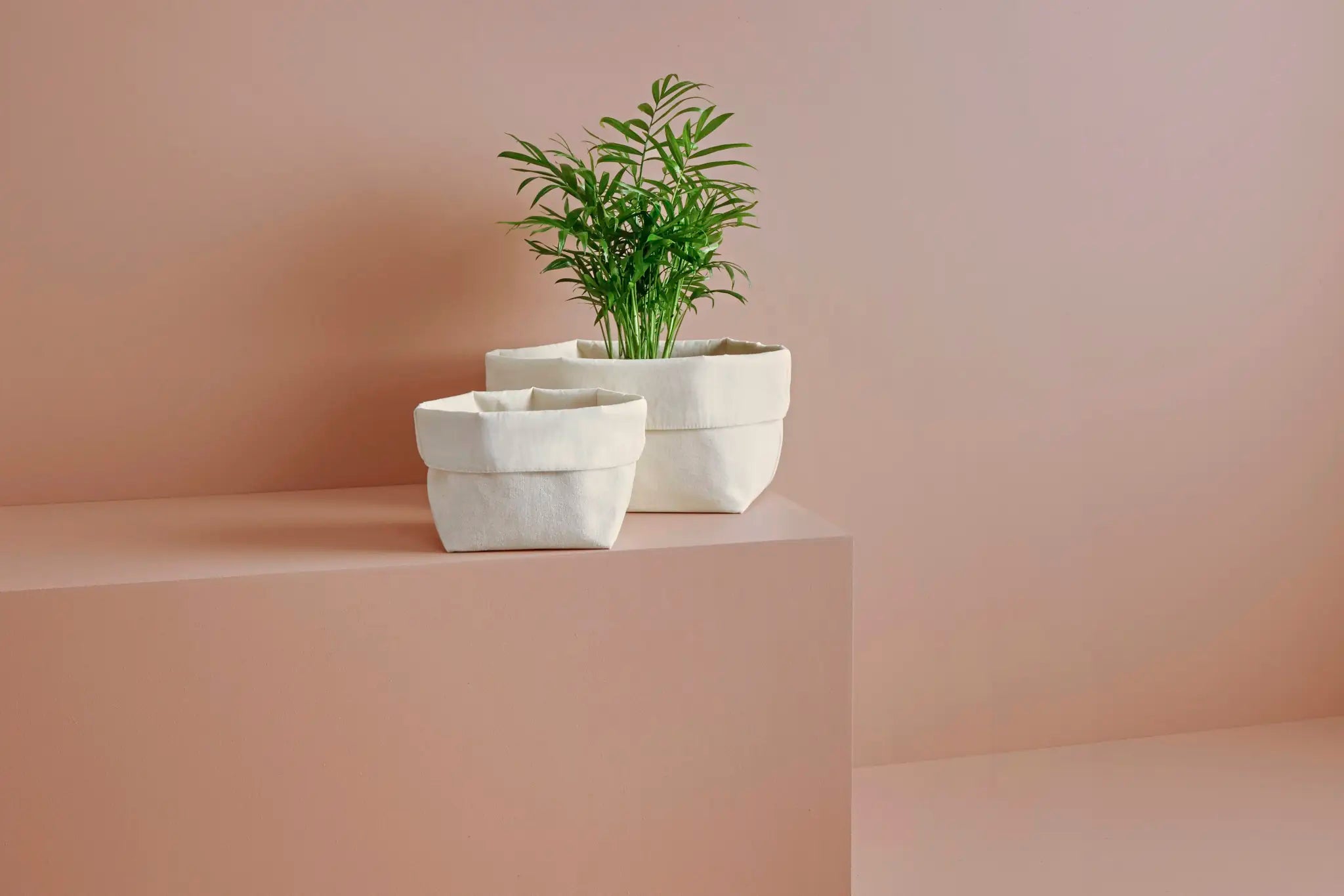 5af81ad6c7dab9b1f3a4b64e0749256b