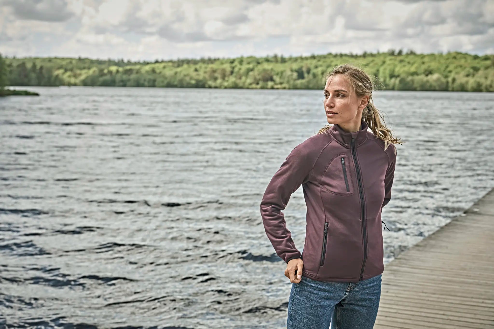 all-groups Women's Stretch Fleece Jacket